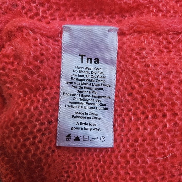 TNA Dayglo Pink Rose Utica Sweater Size S - Picture 4 of 5